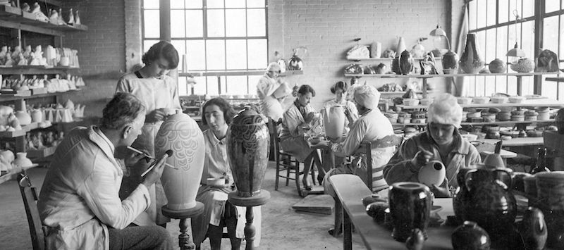 Atelier création - Camille Tharaud - Porcelaines Artoria Limoges